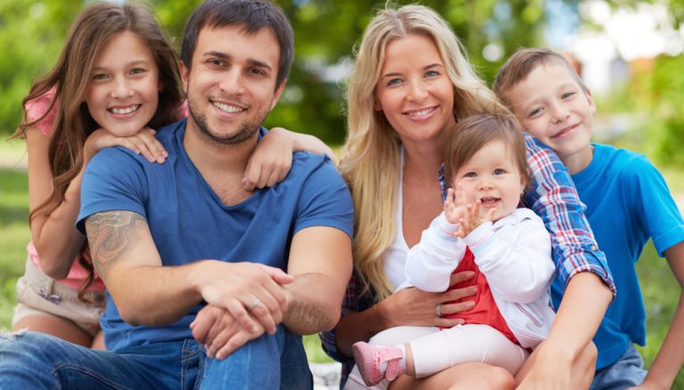 Family Photos with Happy Family