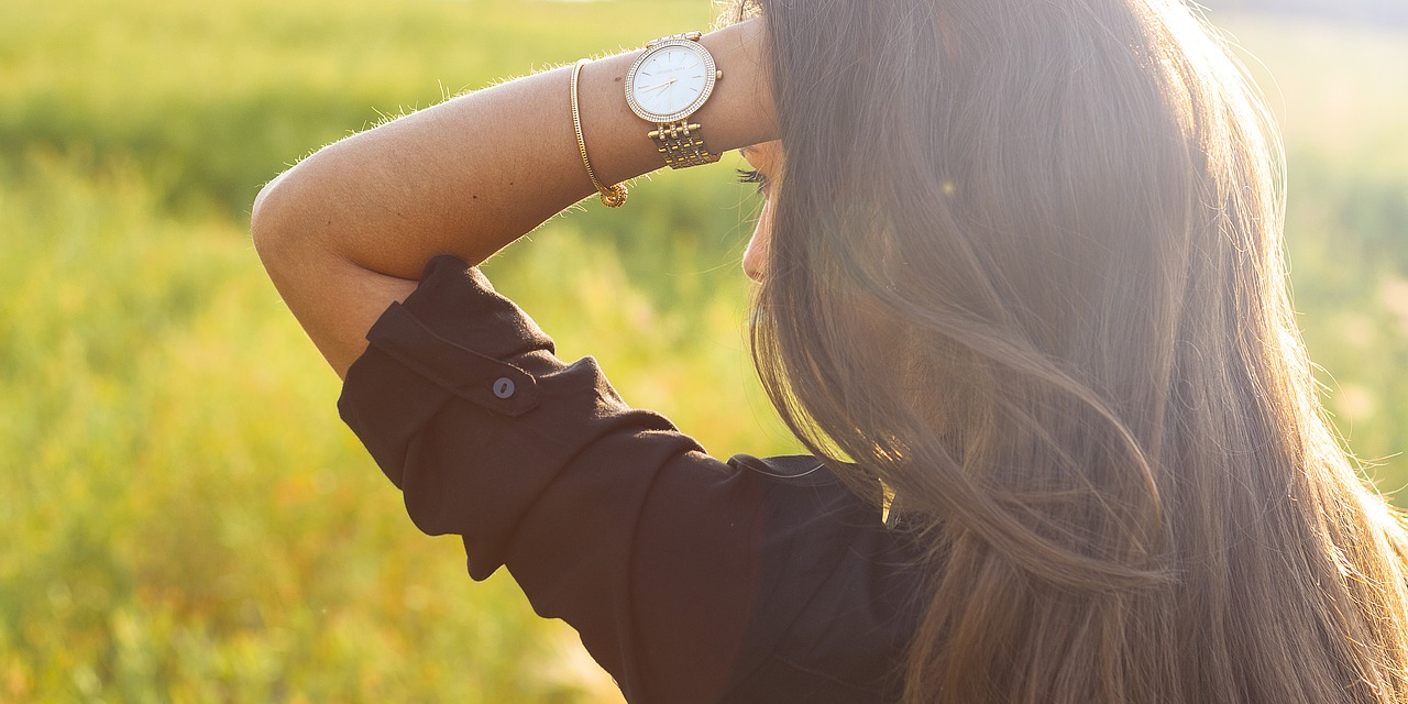 Elegant wrist watches