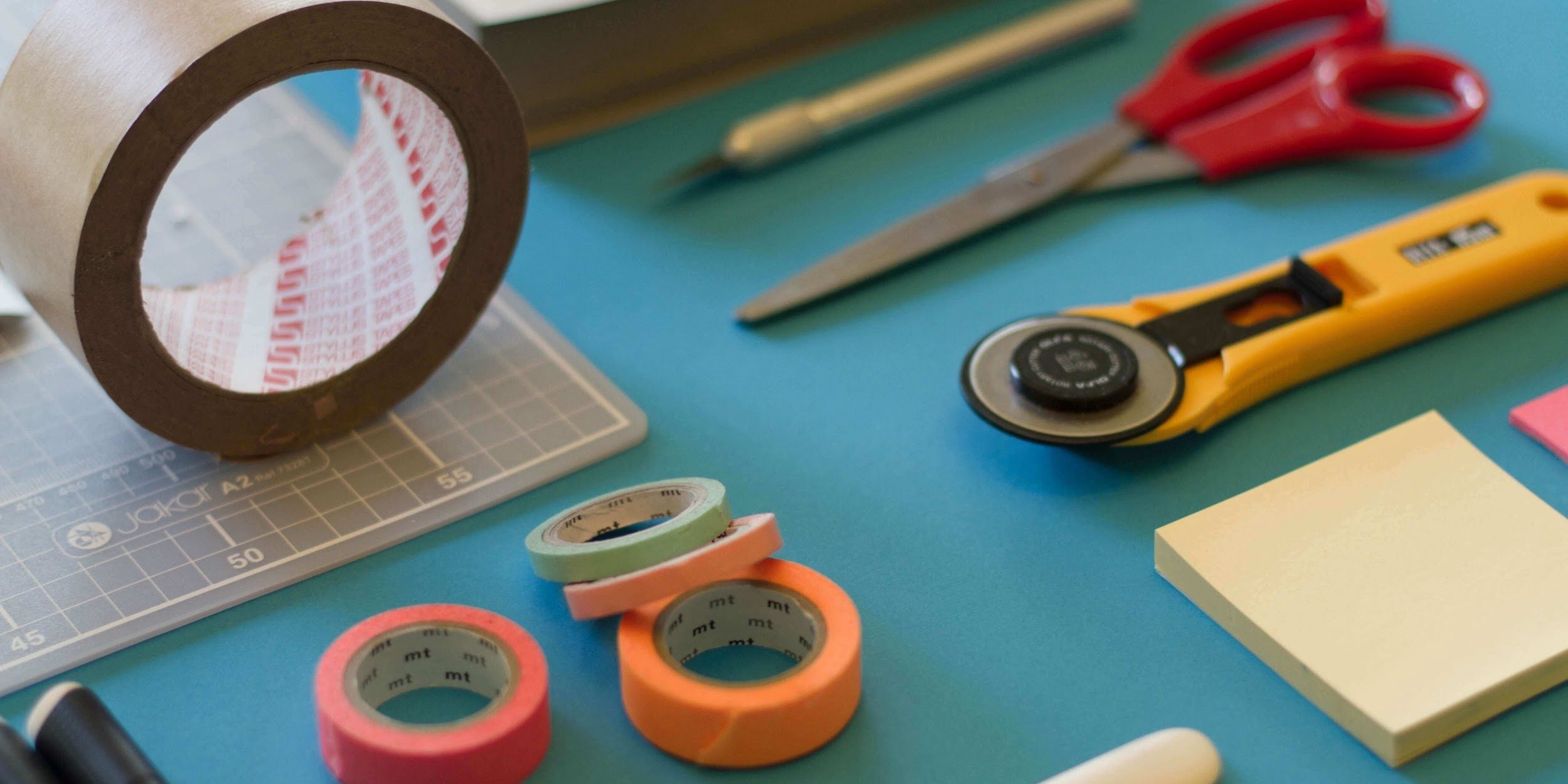 What are the must-have features of ecommerce website design?