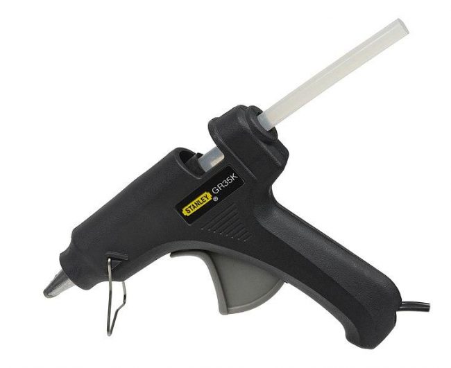 Hot Glue Guns: 6 Amazing Brands & Its Types