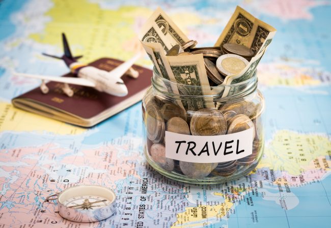 5 Easy Tips for Traveling on a Tight Budget