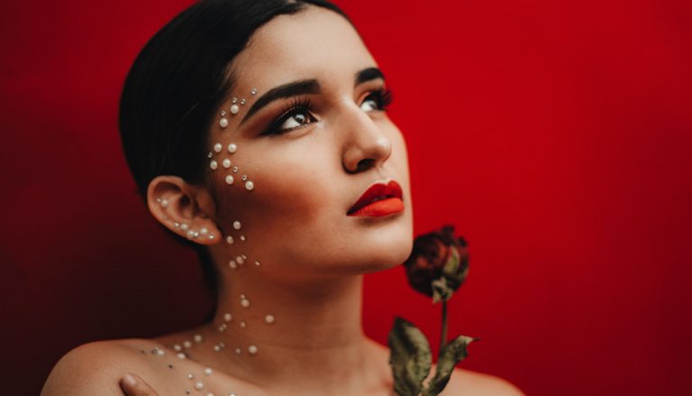 7-Minute Daily Makeup Routine with 3CE