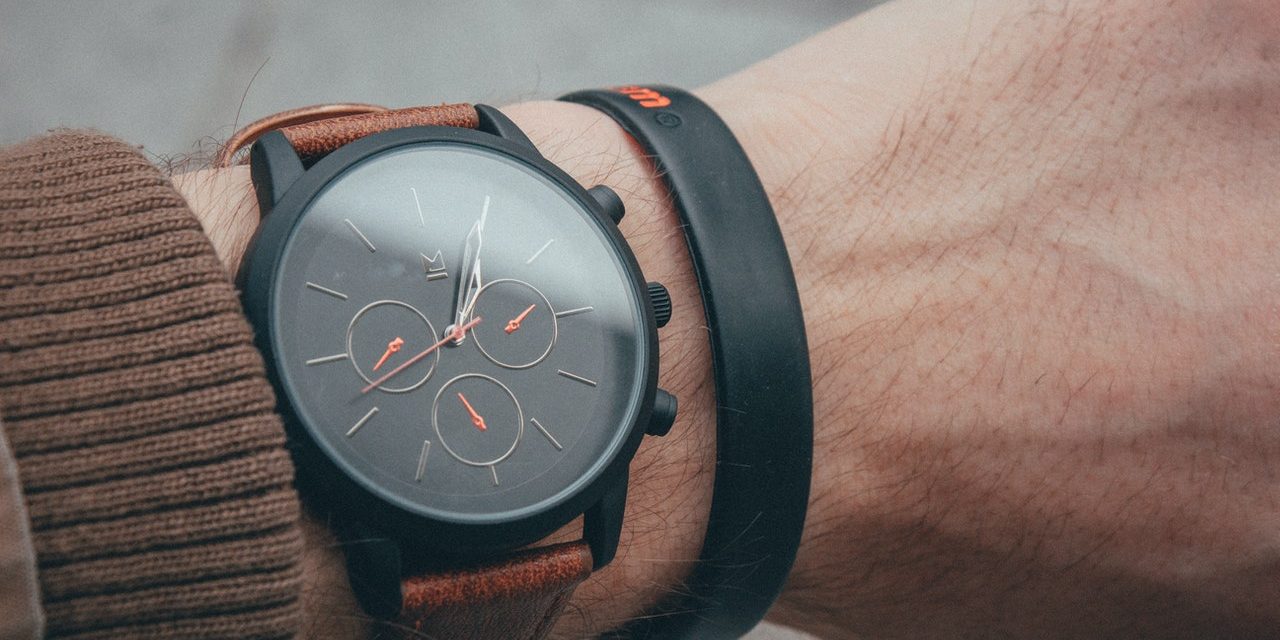 How to maintain your watch