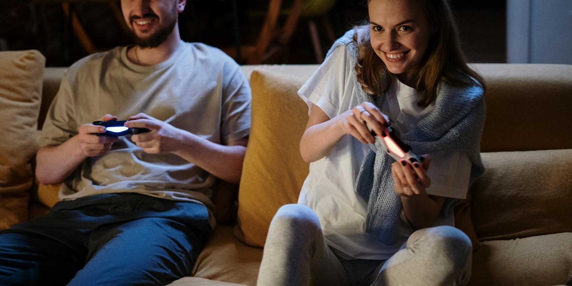 couple hands love sitting